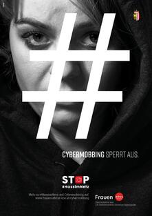 Plakat Cybermobbing sperrt aus