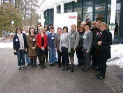 Gruppenfoto des Überparteilichen Polit-Training 2012