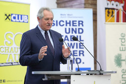 Präsentation der Siegerreden anlässlich des Redewettbewerbs 100 Jahre Frauenwahlrecht - Setze ein Statement! im Linzer Landhaus